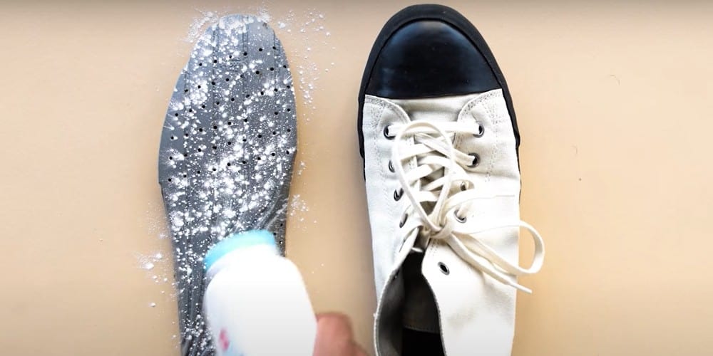Powder-for-dance-shoes