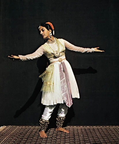 History Of Classical Dance Costumes